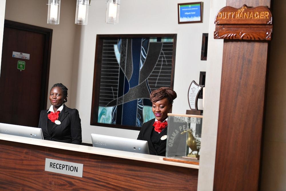 Hillpark Hotel Nairobi Bagian luar foto