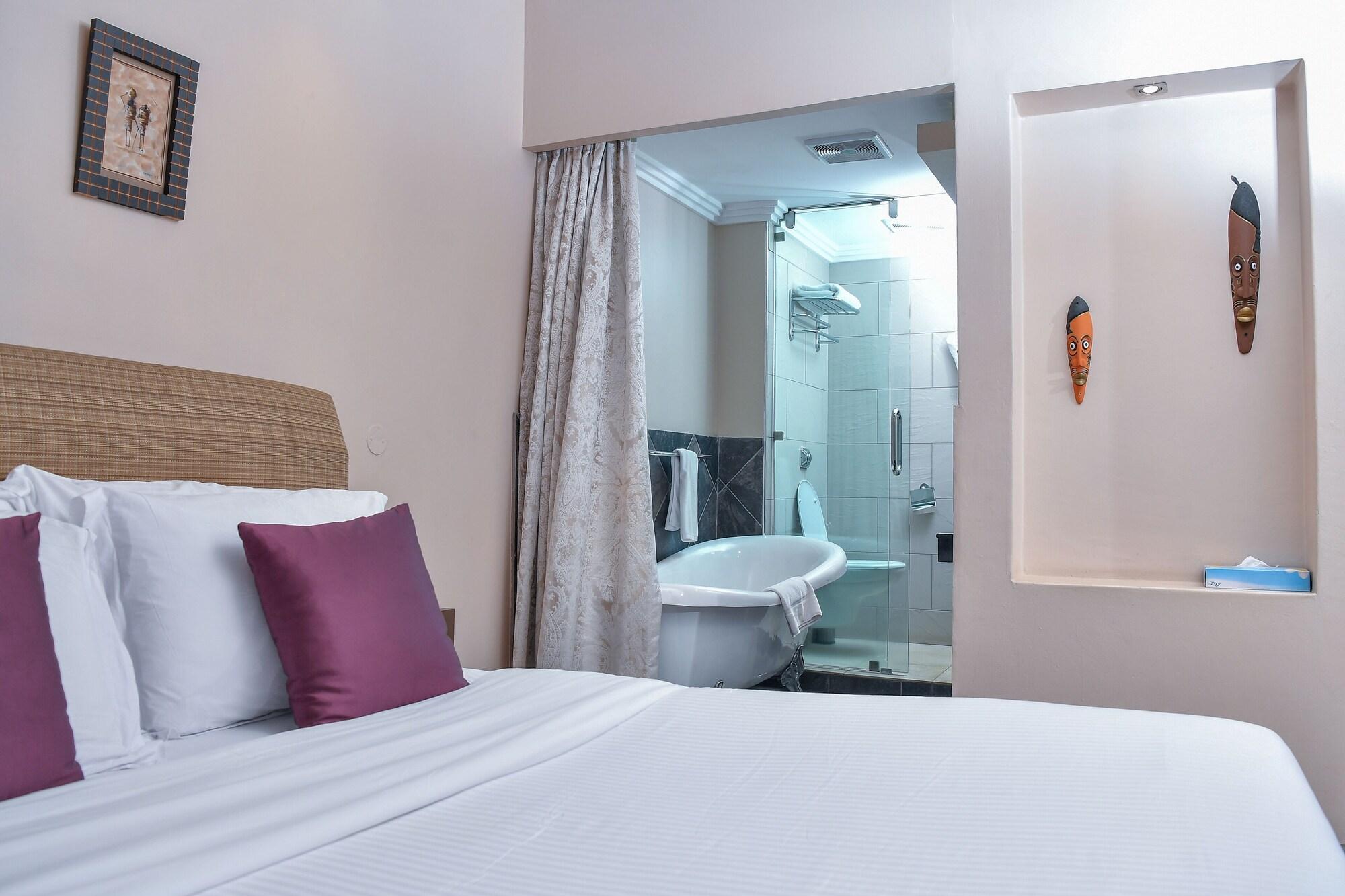 Hillpark Hotel Nairobi Bagian luar foto