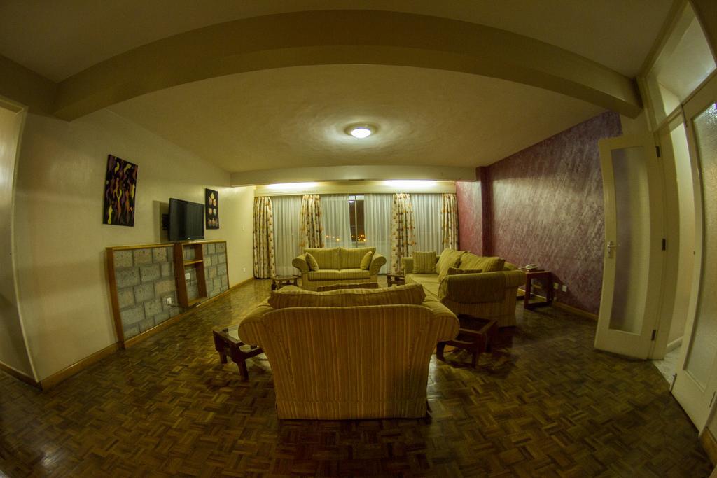 Hillpark Hotel Nairobi Bagian luar foto