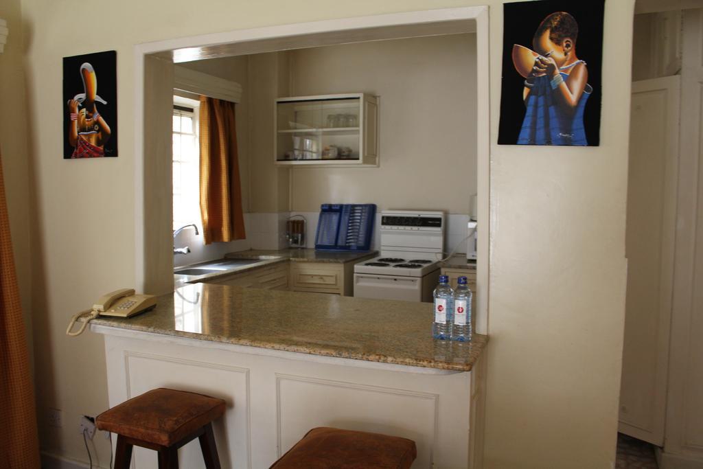Hillpark Hotel Nairobi Bagian luar foto