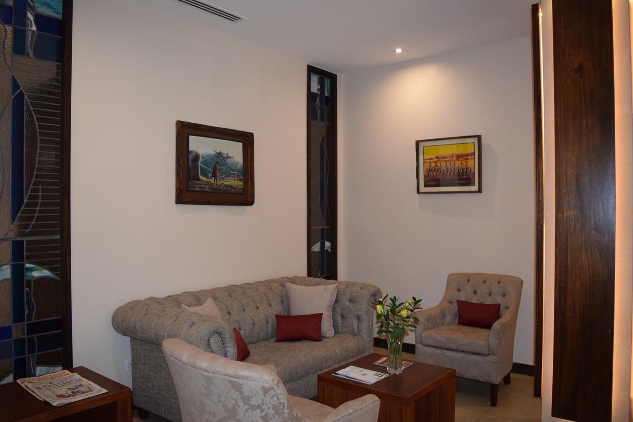 Hillpark Hotel Nairobi Bagian luar foto
