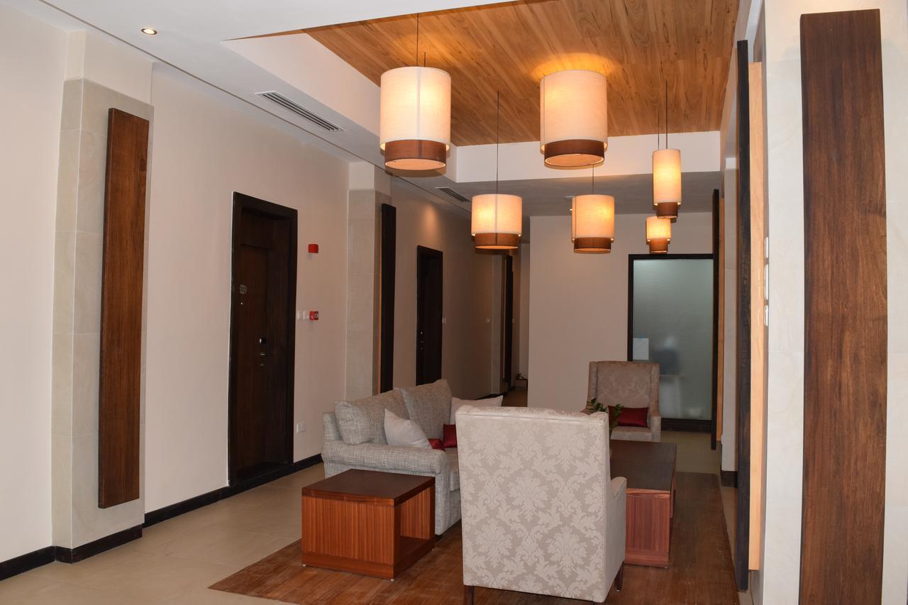 Hillpark Hotel Nairobi Bagian luar foto